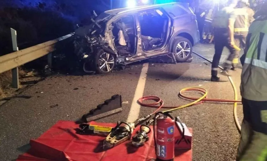 Tragjedi në Spanjë, tre grabitës shqiptarë humbin jetën gjatë ndjekjes me makinë nga policia