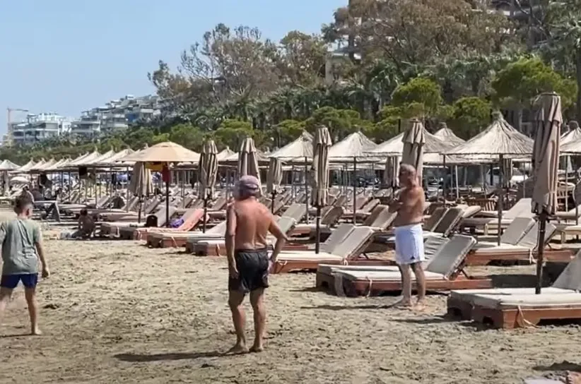 Vlora pa plazhe publike në kundërshtim me ligjin, deputetja e PS-së: Kryeministri s’ka nge të merret me këto