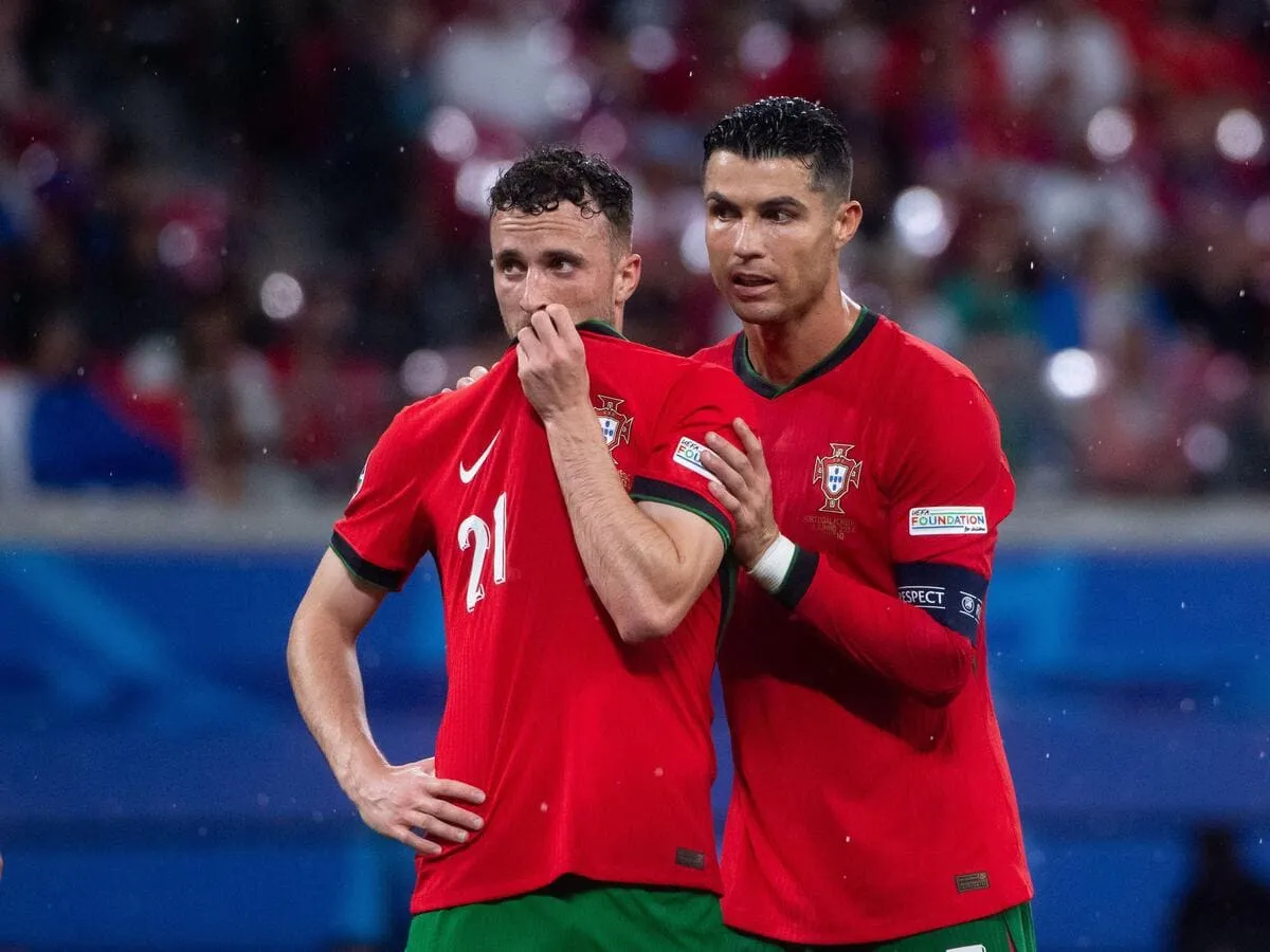 Vdekja e vëllezërve futbollistë, prek Cristiano Ronaldo: Kjo s’ka kuptim, ishim bashkë në kombëtare! Ti sapo u martove