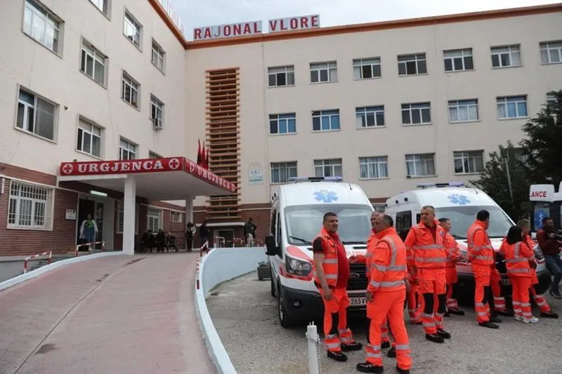 E rëndë! 17-vjeçarja dërgohet në spitalin e Vlorës e qëlluar me plumb në kokë
