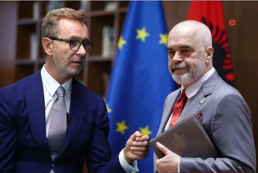 BE i sheh me shqetësim shkarkimet në administratën vendore me urdhër të kryeministrit
