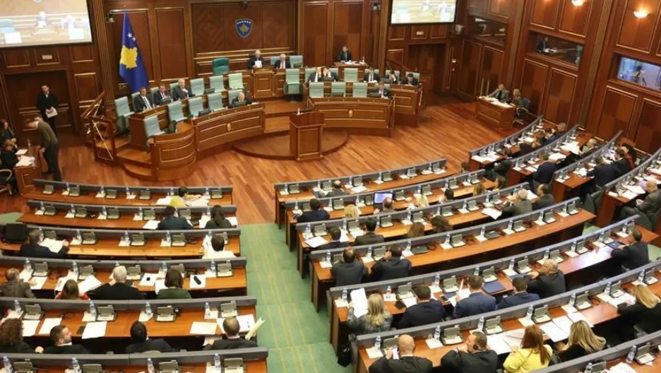 Mbi gjysmë milioni euro për një Kuvend që nuk e ka nisur punën