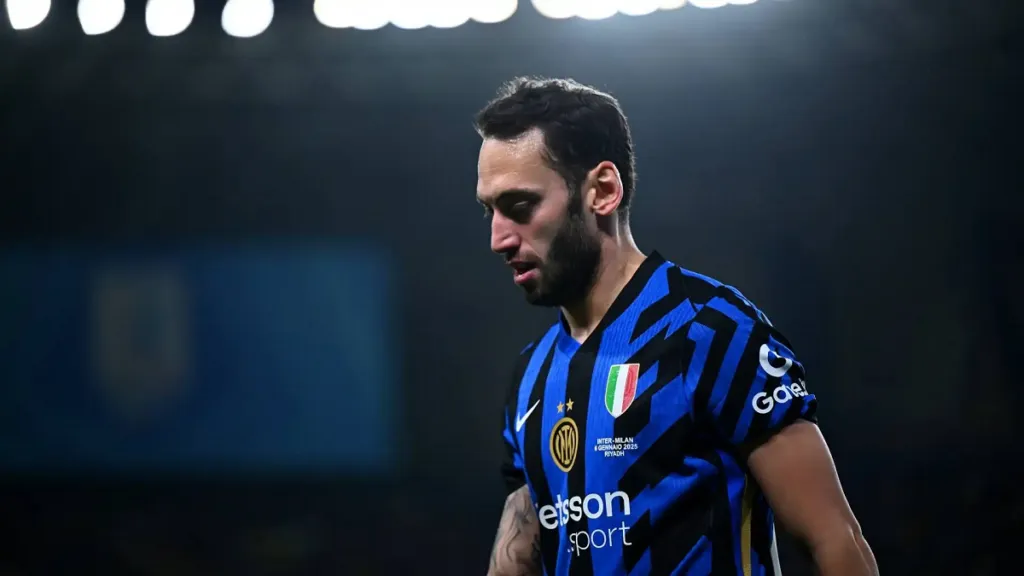 Inter gjen zëvendësuesin e Calhanoglu