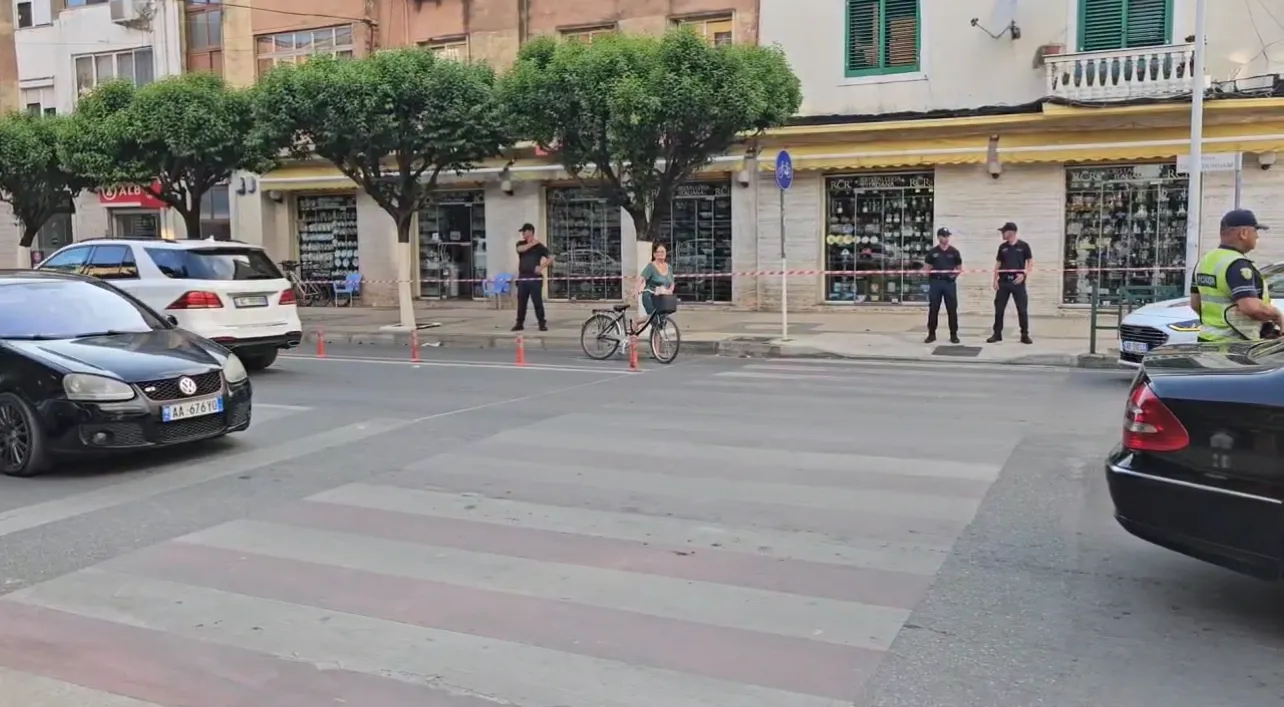 Plagosjet me thikë në Shkodër/ Arrestohen tre persona, dy vëllezër dhe një tjetër
