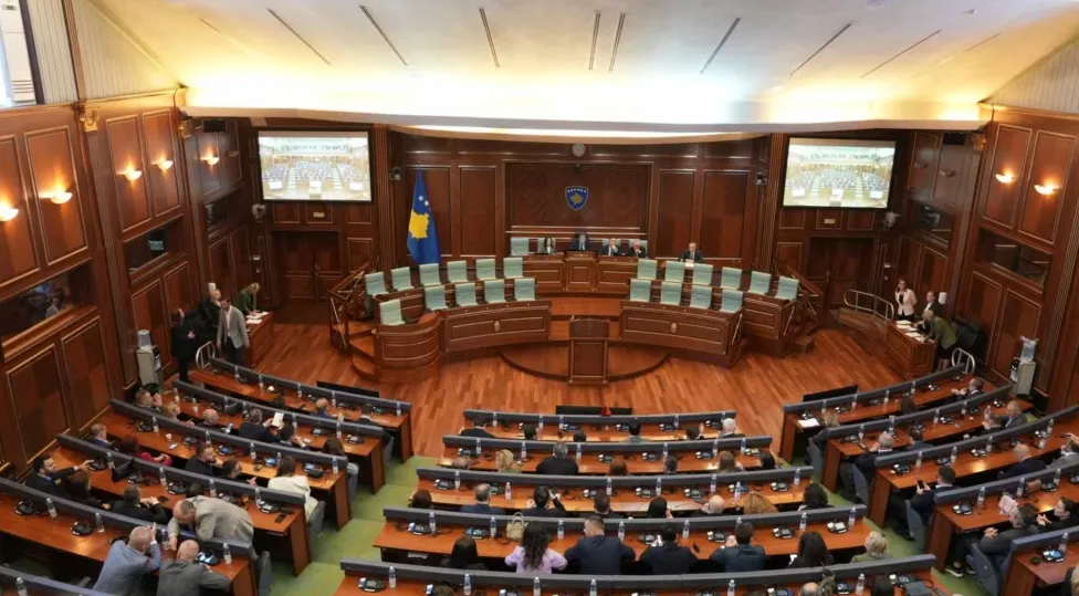 Dështon konstituimi i Kuvendit! A do të arrihet marrëveshja mes Nismës dhe LVV? Kushti i vendosur