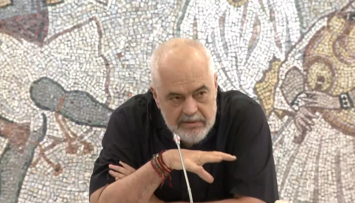 Shembjet në Theth, Rama heq përgjegjësinë: Teori për të ardhur keq! S’janë njerëz të shkretë