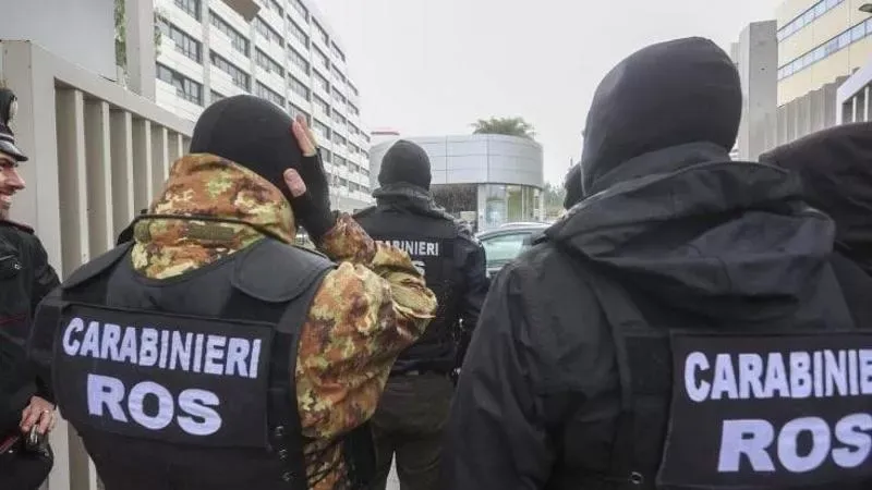 Shqiptarët në rrjetin e Ndranghetës, “kapitenë” të drogës në porte. Operacioni që çoi në pranga 28 persona