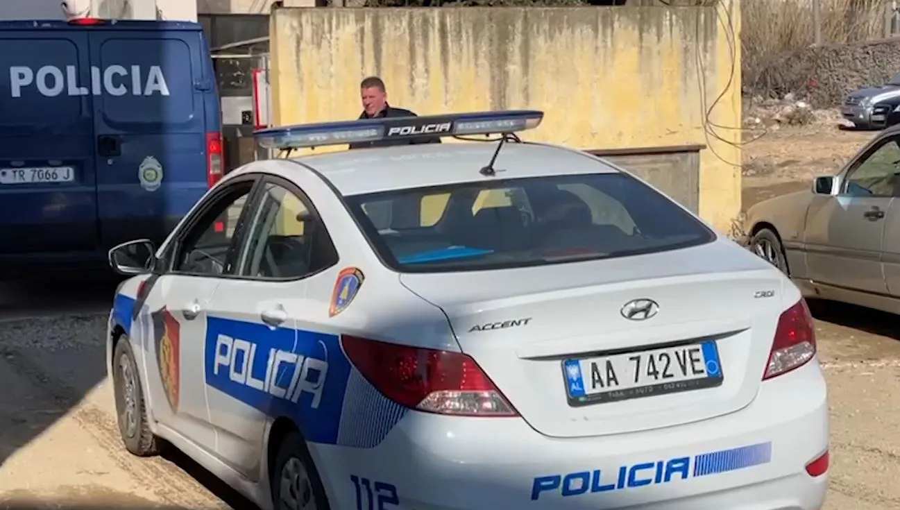 Sherr në Ksamil, dy turistë të huaj konfliktohen me njëri-tjetrin