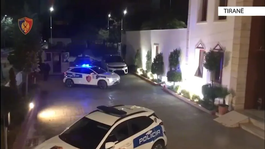 EMRI/ U përfshi në konflikt para 3 javëve më parë ku u qëllua në ajër, policia arreston 28-vjeçarin