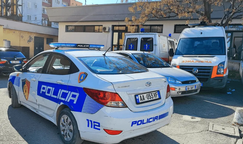 Sarandë/ Të shtëna me armë zjarri, forca të shumta policie në vendngjarje. Një ish-polic i plagosur (EMRI)