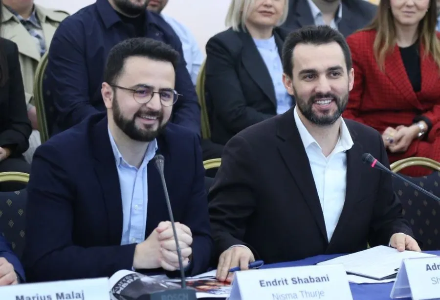 Kolegji Zgjedhor rrëzon Adriatik Lapajn, mandati i takon Ana Dajkos