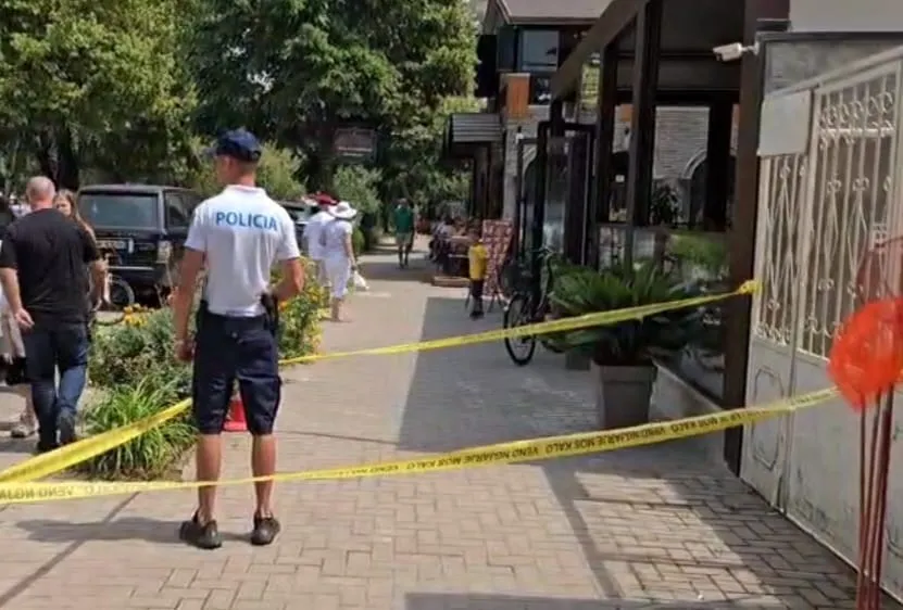 E rëndë në Pogradec/ I riu hidhet nga pallati