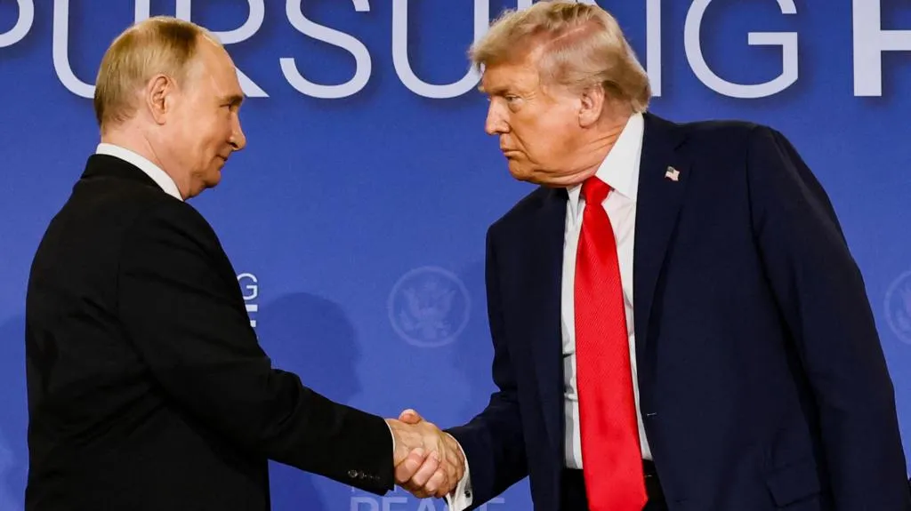 Trump kërkon marrëveshje paqeje, Zelensky: Rusia po e ndërlikon përfundimin e luftës