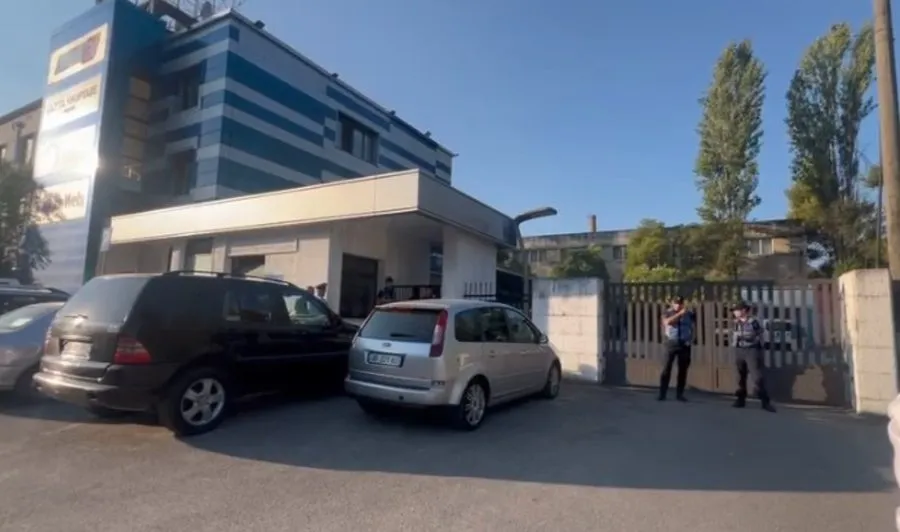 Konflikti për News24, KAYO sqaron ku shkuan materialet e marra në godinë: Janë inventarizuar të gjitha