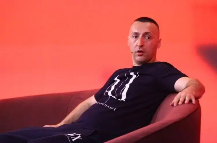 Çfarë ndodhi? G Bani përjashtohet nga festivali në Kosovë