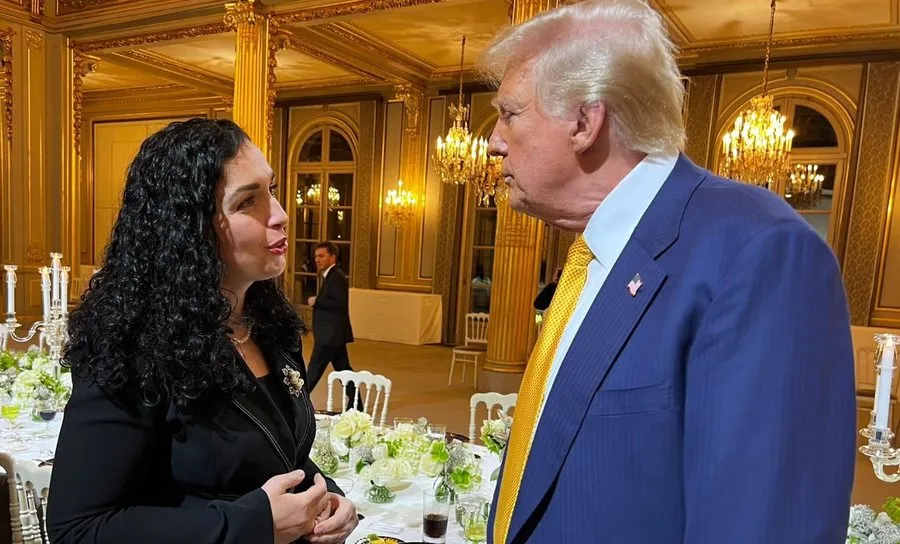 Donald Trump i dërgon mesazh Vjosa Osmanit