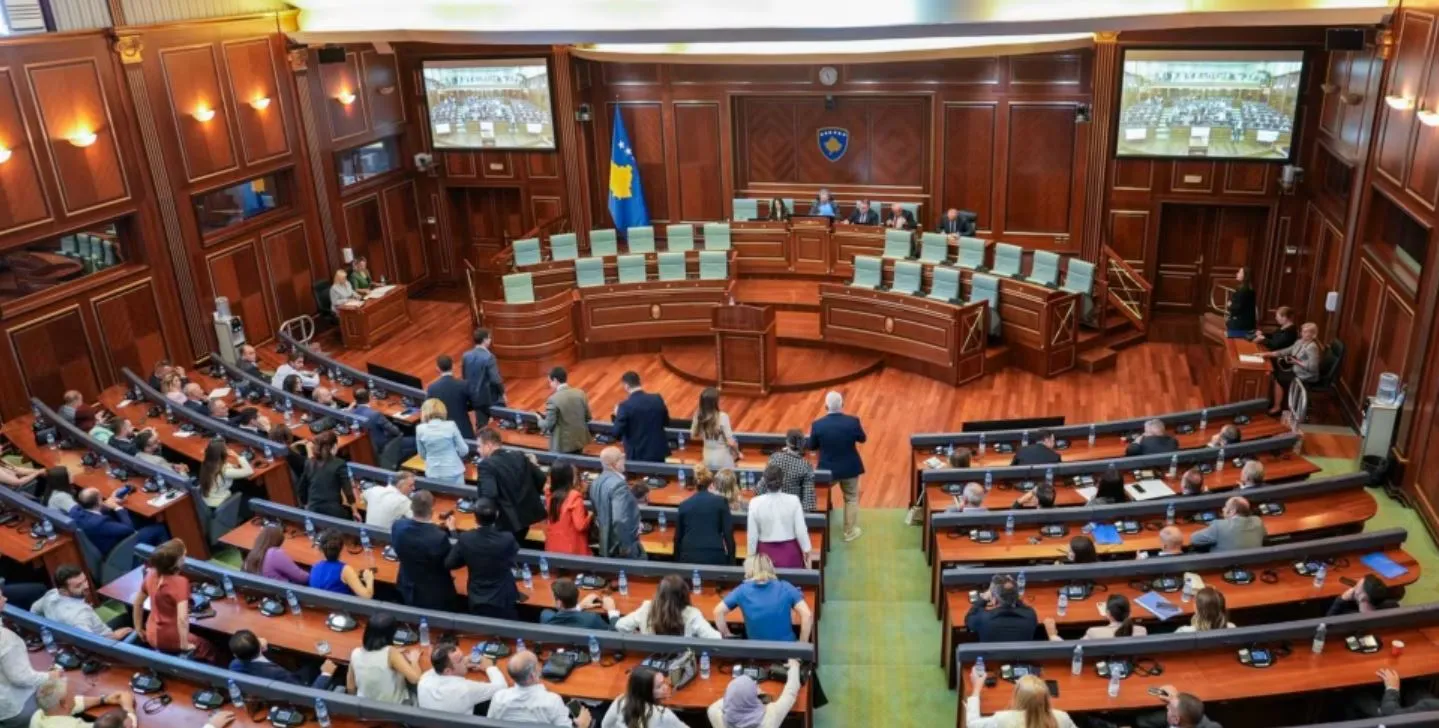 Krijimi i Kuvendit, analiza e REL: Ç’do të ndodhë pas udhëzimeve të Kushtetueses dhe si u prit vendimi