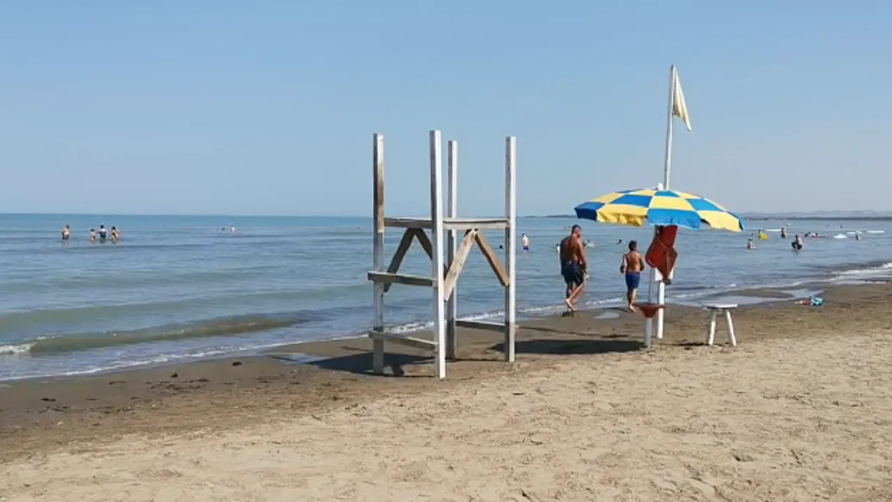 Humb jetën një person në Divjakë, ishte duke notuar kur…