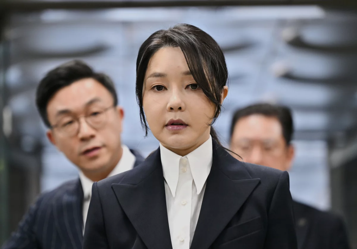 Pas ish-Presidentit, arrestohet ish-Zonja e Parë e Koresë së Jugut për akuzat për korrupsion