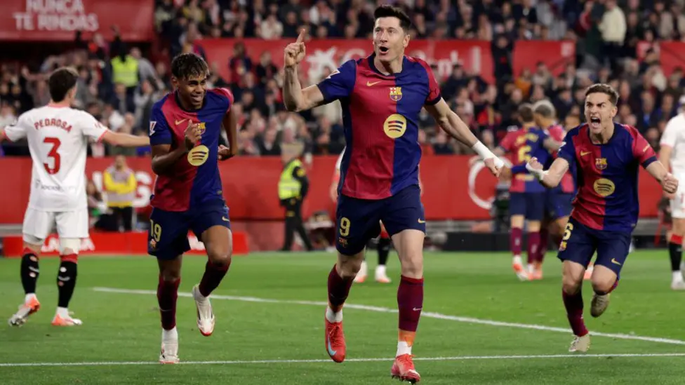“U thashë ‘Po'”- Kur Lewandowski gati iu bashkua me Manchester United
