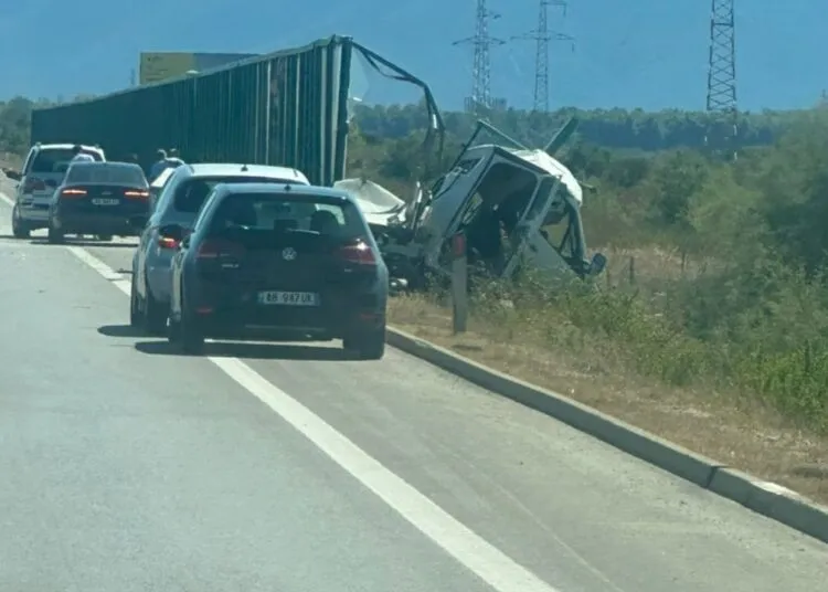 DETAJE/ Si ndodhi aksidenti tragjik në aksin Vlorë-Levan?