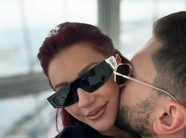 Fotot/ Ronela Hajati na prezanton me partnerin