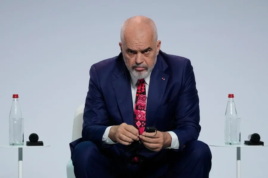 “Rama IV” del programi i qeverisë së re: Nga pagat, shëndeti dhe rrugët, çfarë e pret Shqipërinë