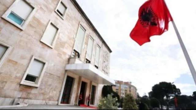 Qeveria njoftoi KQZ-në për vakancën në Bashkinë e Tiranës që më datë 25 shtator