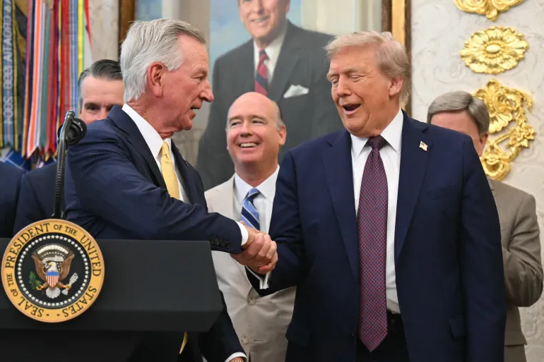 Çfarë fshihet pas planit të Donald Trump për të zhvendosur Komandën e Hapësirës të SHBA në Alabama?