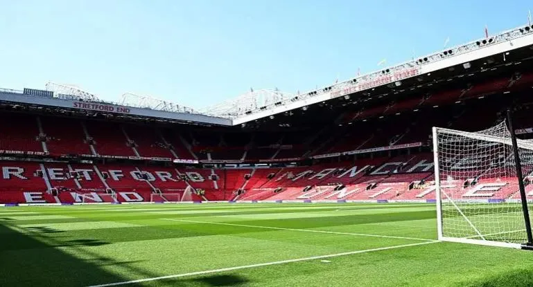 Manchester United njofton të ardhura rekord pavarësisht performancës së dobët