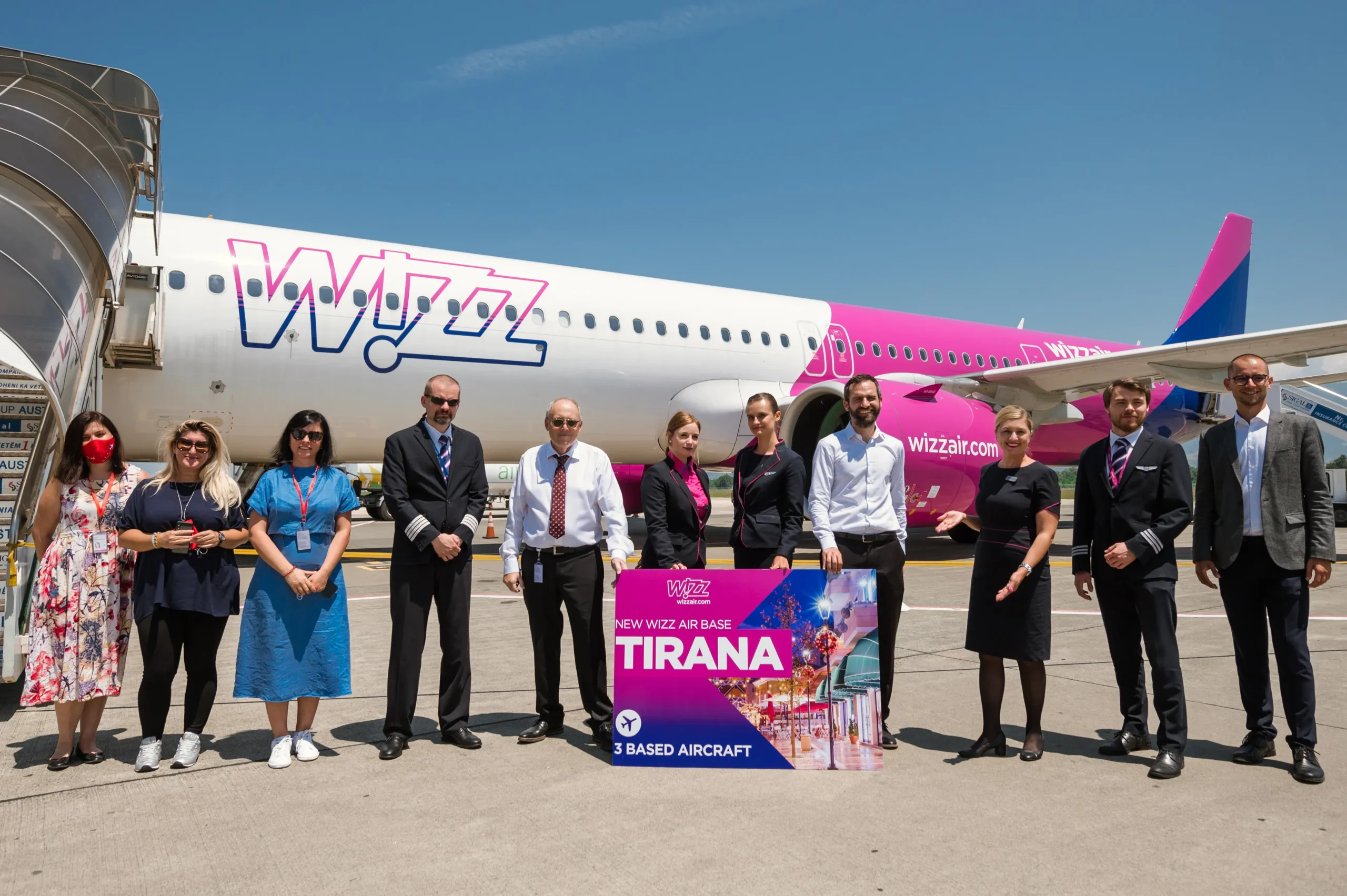 Fluturimet “low cost” po shkatërrojnë turizmin, dëme të mëdha për klimën