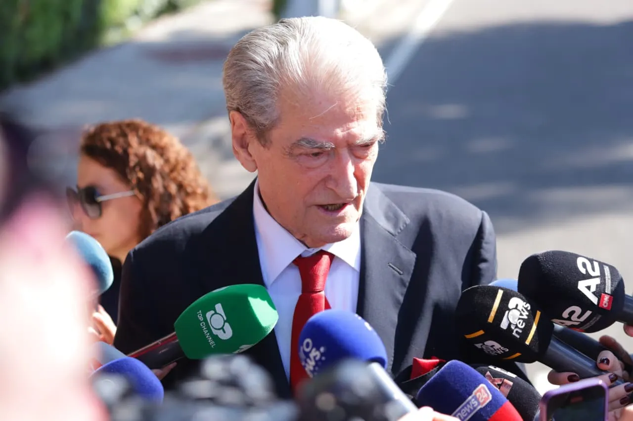 A do t’i bojkotojë zgjedhjet e parakohshme në Tiranë? Përgjigjet Berisha