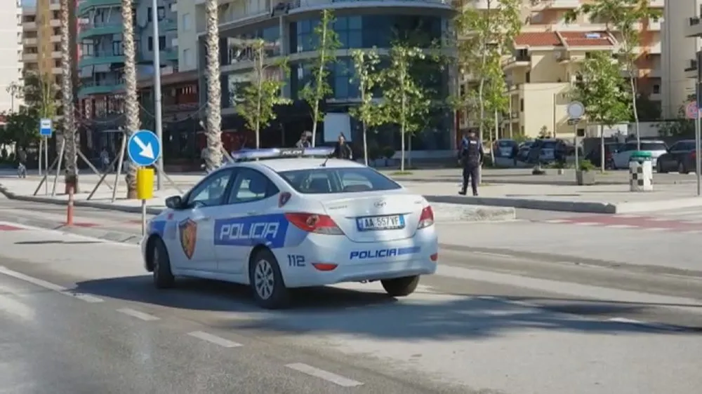Atentat në Rinas/ Vritet një person, një tjetër në gjendje të rëndë