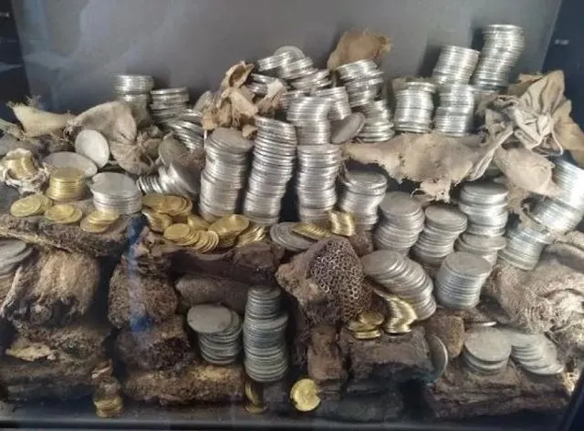 Seri grabitjesh në Francë, vidhet koleksioni i rrallë i monedhave nga muzeu