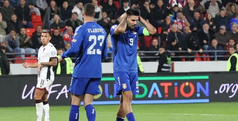 Pas humbjes me Shqipërinë, ekipi serb merr një tjetër goditje