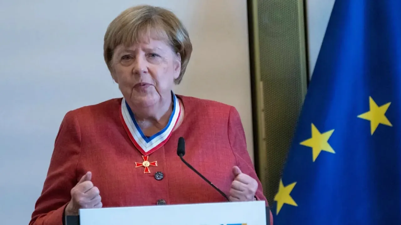 Angela Merkel lëshon deklaratën e bujshme: Fajin për luftën e Rusisë në Ukrainë e ka… Polonia