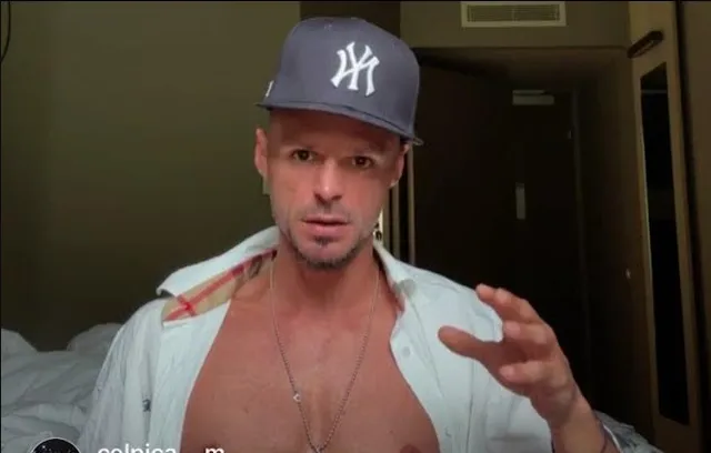 Përndiqte Noizy-n dhe familjarë të tij, ekstradohet nga Dubai personazhi i “TikTok”, Cllevio (VIDEO)