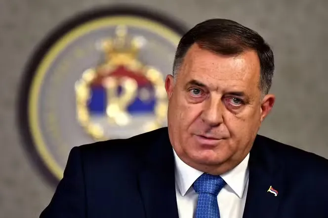 SHBA heq nga lista e zezë Milorad Dodik-un, politikanin që po trazon Ballkanin