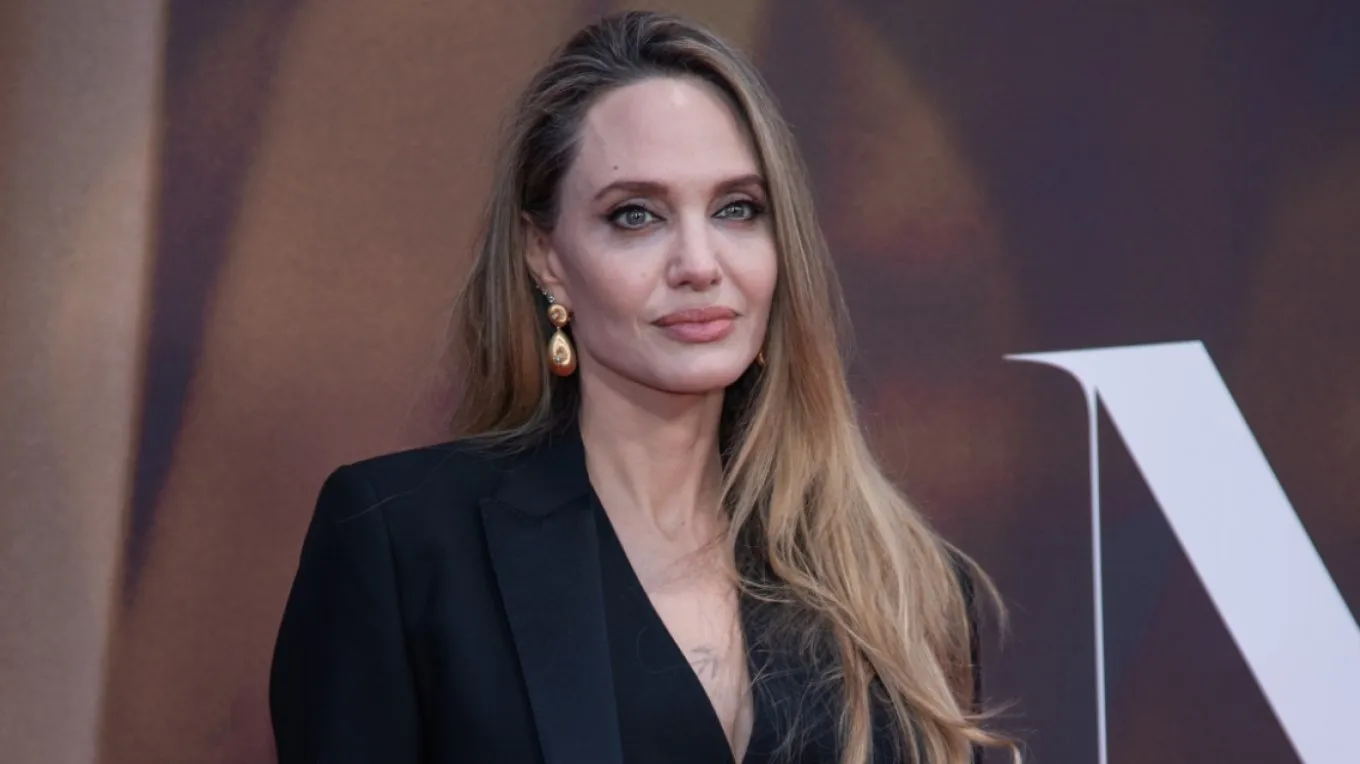“Është koha për një kapitull të ri”, Angelina Jolie mer vendimin drastik