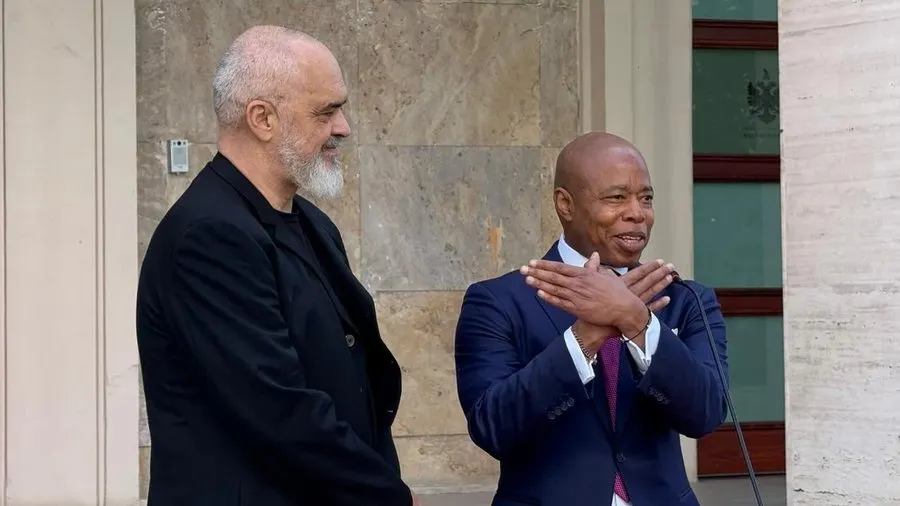 The Chronicles: Edi Rama dhe Eric Adams, çifti perfekt. Të dy të hetuar në SHBA