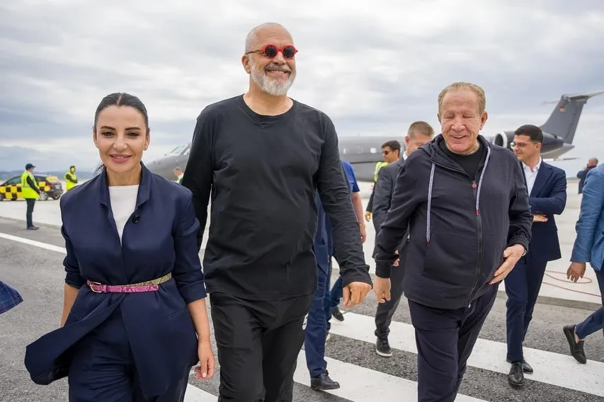 Përplasja për aksionet e aeroportit/ Pacolli ia kalon fajin noteres: Ka bërë deklarime të pavërteta!