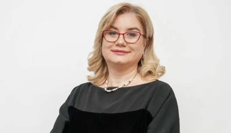 Rekrutimi tjetër nga PS/ Ish-deputetja e PD-së Zheni Gjergji emërohet drejtoreshë spitali në Elbasan
