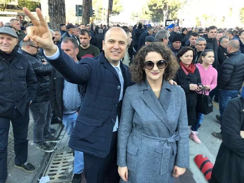 Kërkuan t’u hiqet sekuestroja e pasurive, GJKKO rrëzon Jamarbër Malltezin dhe Argita Berishën