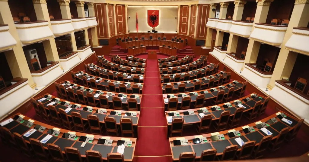 PS-PD bien dakord për Komisionin e Reformës Zgjedhore. Një vend për Doshin, Shehajn dhe Partinë e Lirisë