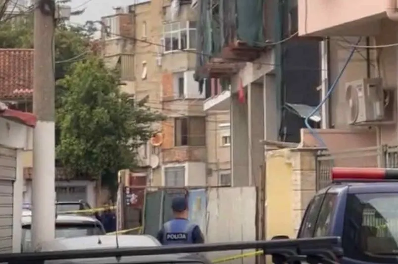 16-vjeçarja filmoi veten para se të vetëvr*tej/ Nga Kamza shkoi tek Rruga e Dibrës për të kryer aktin tragjik
