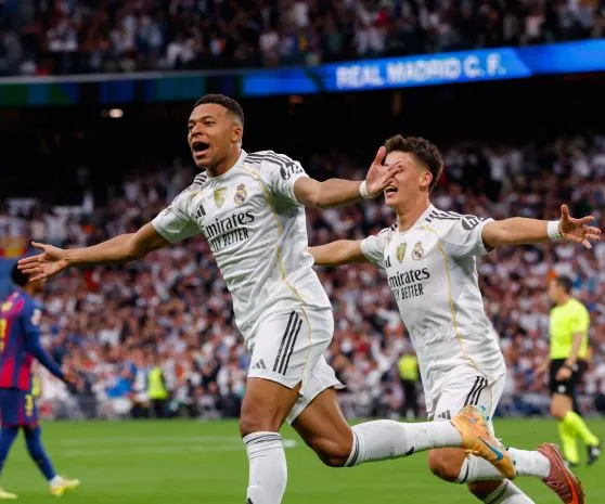 El Clasico i takon Realit, madrilenët mposhtin mes spektaklit Barçën. 3 gola në Bernabeu