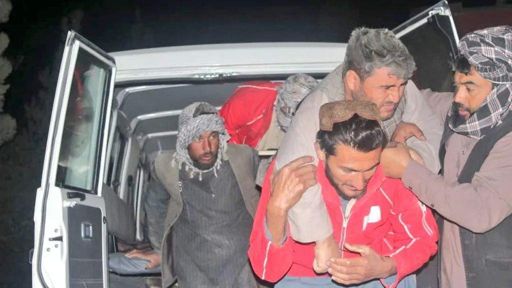 Tërmet me magnitudë 6.3 në Afganistan, të paktën 20 të vdekur