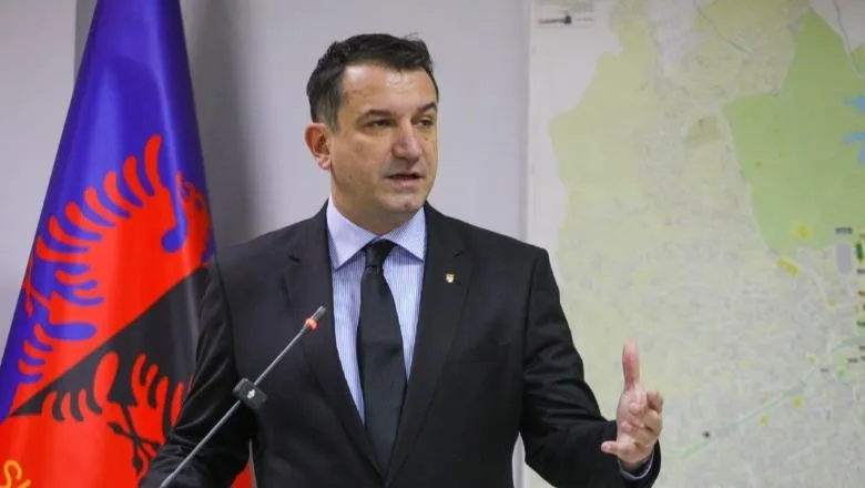 U la në detyrë si kryebashkiak i Tiranës, Erion Veliaj kërkon lirinë në Kushtetuese