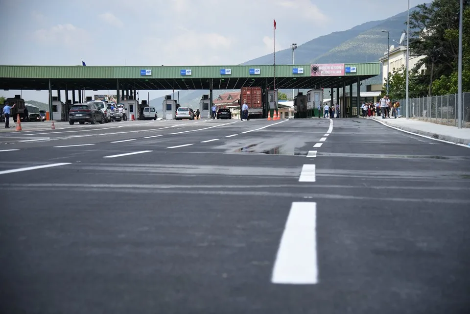 Pa kontrolle në kufi! Rikthehet lëvizja e lirë mes Shqipërisë dhe Kosovës