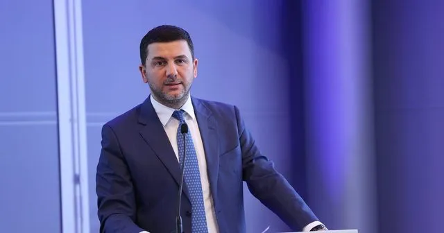 Memli Krasniqi jep dorëheqje si kryetar i PDK-së